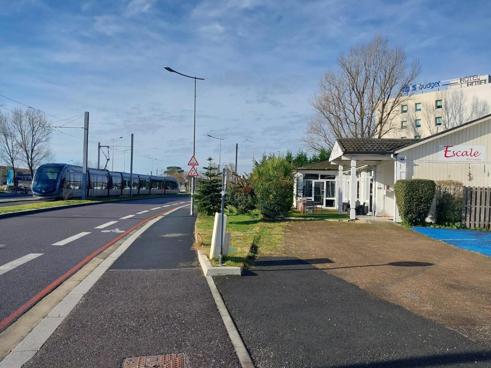 Mérignac Escale Kennedy酒店 外观 照片